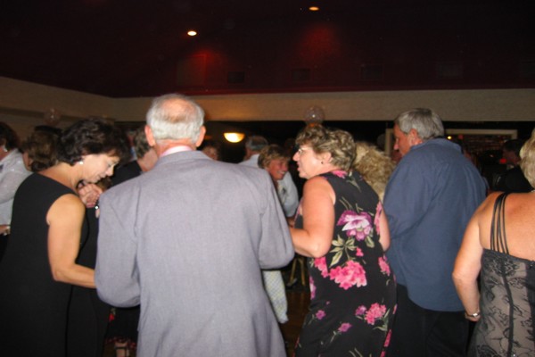 ../image/joan's reunion milburn school circle 9,2005 079.jpg